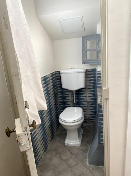 La Loge Familiale: 110M2, Place Rose Goudard, Ac LʼIsle-sur-la-Sorgue Exterior foto